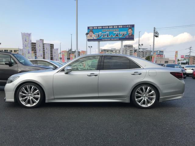 プリクラッシュセーフティー！車両や歩行者を前方センサーで検出し、衝突の可能性が高いとシステムが判断したとき、警報やブレーキ力制御により運転者の衝突回避操作を補助します。