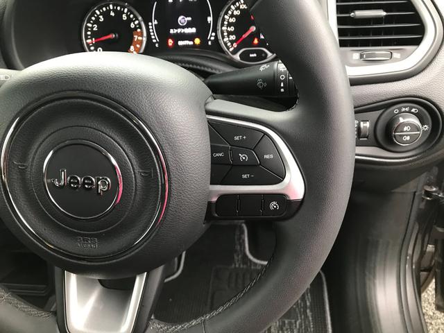 ジープ・レネゲード ロンジチュード ワンオーナー 純正ディスプレイオーディオ バックカメラ 純正16インチアルミ プッシュスタート Bluetooth ブラインドスポットモニター コーナーセンサー レーンアシスト クルーズコントロール(13枚目)