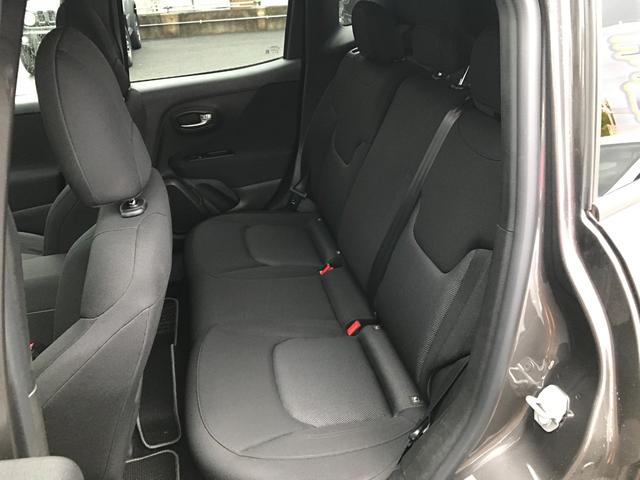 ジープ・レネゲード ロンジチュード ワンオーナー 純正ディスプレイオーディオ バックカメラ 純正16インチアルミ プッシュスタート Bluetooth ブラインドスポットモニター コーナーセンサー レーンアシスト クルーズコントロール(26枚目)