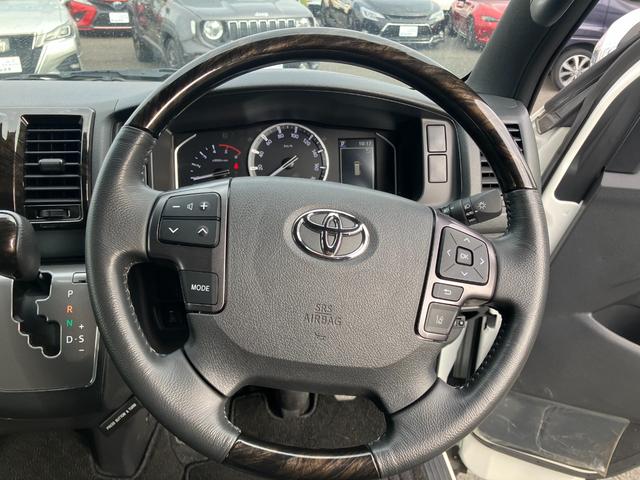 ハイエースバン スーパーGL ダークプライムII ETC バックカメラ ナビ TV レーンアシスト 衝突被害軽減システム 両側スライドドア オートマチックハイビーム オートライト スマートキー 電動格納ミラー AT USB(3枚目)