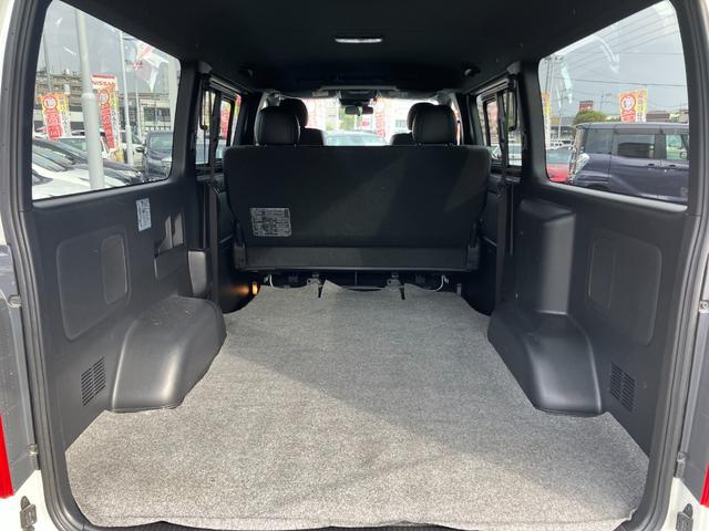 ハイエースバン スーパーGL ダークプライムII ETC バックカメラ ナビ TV レーンアシスト 衝突被害軽減システム 両側スライドドア オートマチックハイビーム オートライト スマートキー 電動格納ミラー AT USB(20枚目)