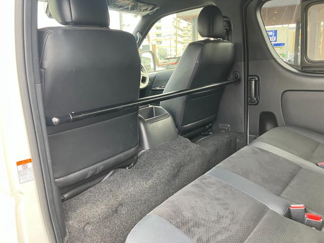 ハイエースバン スーパーGL ダークプライムII ETC バックカメラ ナビ TV レーンアシスト 衝突被害軽減システム 両側スライドドア オートマチックハイビーム オートライト スマートキー 電動格納ミラー AT USB(30枚目)