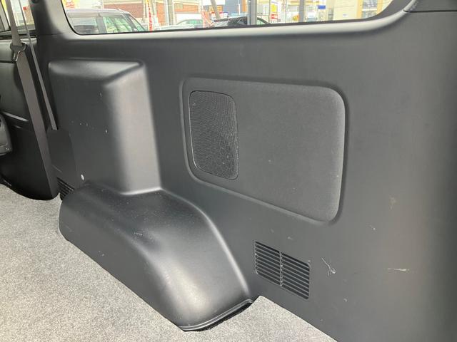 ハイエースバン スーパーGL ダークプライムII ETC バックカメラ ナビ TV レーンアシスト 衝突被害軽減システム 両側スライドドア オートマチックハイビーム オートライト スマートキー 電動格納ミラー AT USB(43枚目)