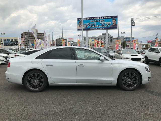 A8 3.0TFSIクワトロ 純正ナビ TV BOSEサウンド Bluetooth 黒革パワーシート シートヒーター クリアランスソナー クルーズコントロール パワートランク サンシェード 20インチアルミ(7枚目)