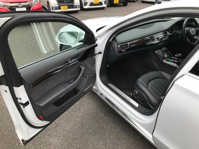 A8 3.0TFSIクワトロ 純正ナビ TV BOSEサウンド Bluetooth 黒革パワーシート シートヒーター クリアランスソナー クルーズコントロール パワートランク サンシェード 20インチアルミ(21枚目)