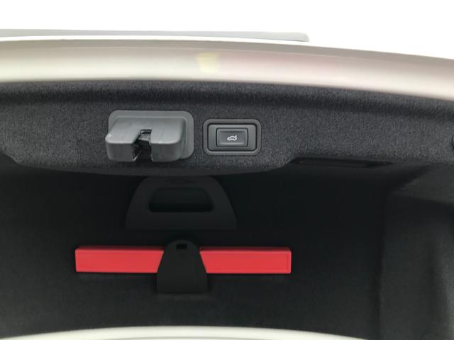 A8 3.0TFSIクワトロ 純正ナビ TV BOSEサウンド Bluetooth 黒革パワーシート シートヒーター クリアランスソナー クルーズコントロール パワートランク サンシェード 20インチアルミ(29枚目)