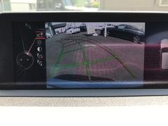 バックカメラ！駐車時に後方がリアルタイム映像で確認出来ます。大型商業施設や立体駐車場での駐車時や、夜間のバック時に大活躍！今や必須の装備のひとつです。 6