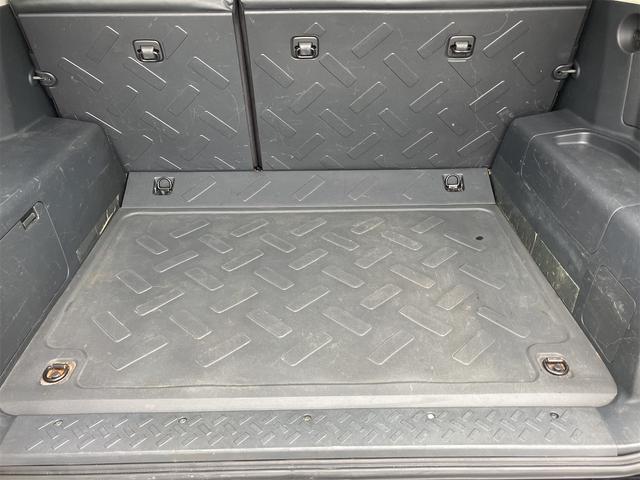 ＦＪクルーザー カラーパッケージ　４ＷＤ　ドライブレコーダー　ＥＴＣ　クリアランスソナー　オートクルーズコントロール　ナビ　キーレスエントリー　ＡＴ　盗難防止システム　衝突安全ボディ　ＣＤ　ＤＶＤ再生　ミュージックプレイヤー接続可（19枚目）