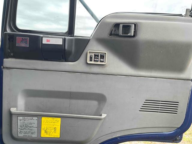 ヒノレンジャー 　ＭＴ　エアコン　パワーウィンドウ　ＵＳＢ　ベッドスペースあり（33枚目）