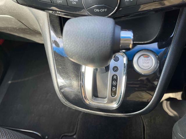 セレナ ハイウェイスター　Ｖセレ＋セーフティ　ＳＨＶ　Ａセフ　ＥＴＣ　全周囲カメラ　ナビ　ＴＶ　クリアランスソナー　オートクルーズコントロール　レーンアシスト　衝突被害軽減システム　両側電動スライドドア　ＬＥＤヘッドランプ　スマートキー　電動格納ミラー（8枚目）