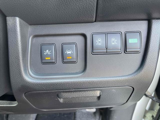 セレナ ハイウェイスター　Ｖセレ＋セーフティ　ＳＨＶ　Ａセフ　ＥＴＣ　全周囲カメラ　ナビ　ＴＶ　クリアランスソナー　オートクルーズコントロール　レーンアシスト　衝突被害軽減システム　両側電動スライドドア　ＬＥＤヘッドランプ　スマートキー　電動格納ミラー（11枚目）