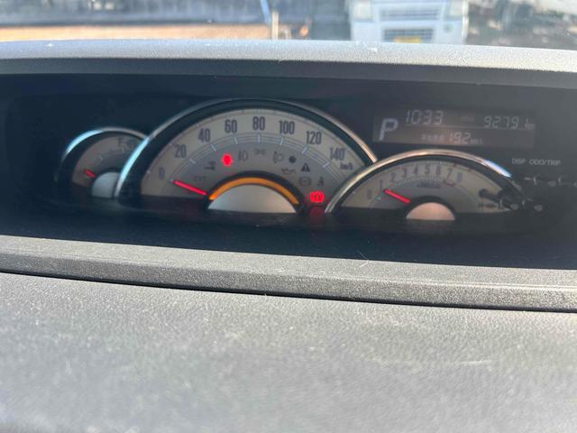 ムーヴキャンバス Ｇメイクアップ　ＳＡＩＩＩ　ＥＴＣ　バックカメラ　両側電動スライドドア　ナビ　ＴＶ　クリアランスソナー　衝突被害軽減システム　オートマチックハイビーム　ＬＥＤヘッドランプ　スマートキー　アイドリングストップ　電動格納ミラー（3枚目）