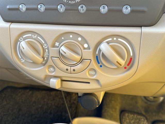 アルト F キーレス ETC付き 純正CDオーディオ付 盗難警報装置 衝突安全ボディ ライトレベライザー エアコン パワステ カーペットマット・バイザー 走行距離6万キロ代(17枚目)