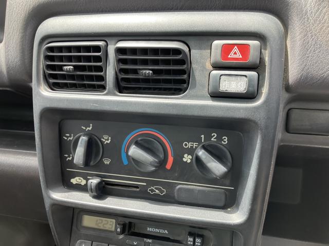 アクティトラック 　軽トラック　ＡＴ　運転席エアバッグ　カセット（29枚目）