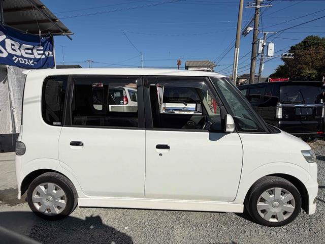 タント カスタムＬ　ＨＩＤ　キーレスエントリー　電動格納ミラー　ベンチシート　ＡＴ　盗難防止システム　ＡＢＳ　ＣＤ　ＭＤ　衝突安全ボディ　エアコン　パワーステアリング（7枚目）