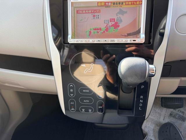 ｅＫワゴン Ｍ　ＴＶ　キーレスエントリー　アイドリングストップ　電動格納ミラー　ベンチシート　ＣＶＴ　ＡＢＳ　ＣＤ　ＤＶＤ再生　衝突安全ボディ　エアコン（4枚目）