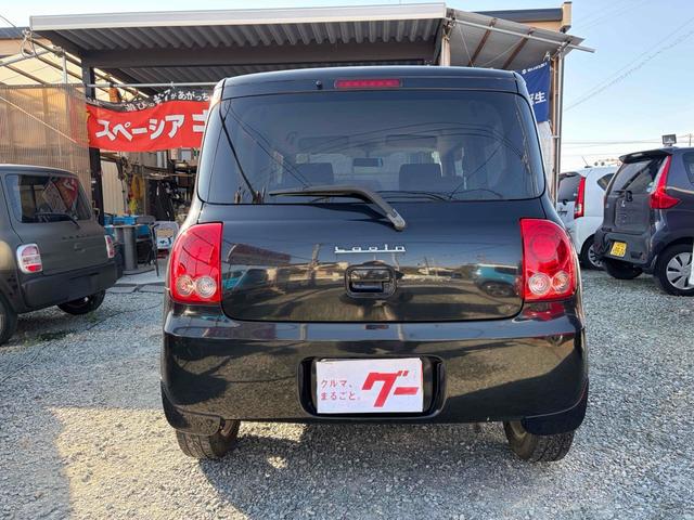 アルトラパン Ｘ　ＴＶ　スマートキー　電動格納ミラー　ベンチシート　ＣＶＴ　盗難防止システム　ＡＢＳ　ＣＤ　ＤＶＤ再生　ＵＳＢ　アルミホイール　衝突安全ボディ　エアコン　パワーステアリング　パワーウィンドウ（5枚目）