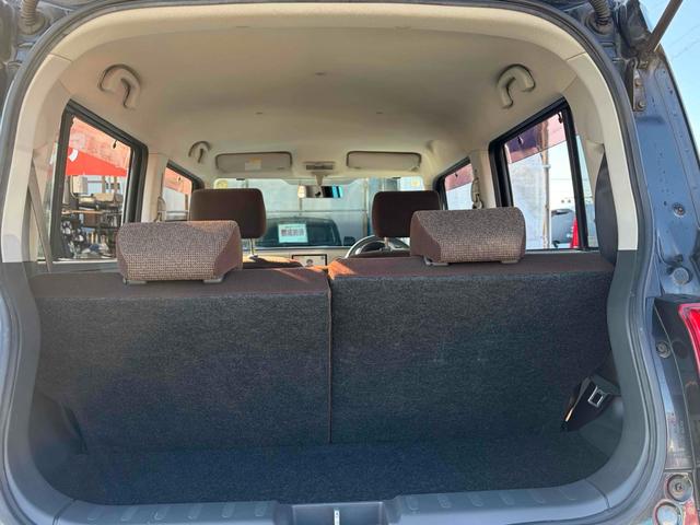 アルトラパン Ｘ　ＴＶ　スマートキー　電動格納ミラー　ベンチシート　ＣＶＴ　盗難防止システム　ＡＢＳ　ＣＤ　ＤＶＤ再生　ＵＳＢ　アルミホイール　衝突安全ボディ　エアコン　パワーステアリング　パワーウィンドウ（16枚目）