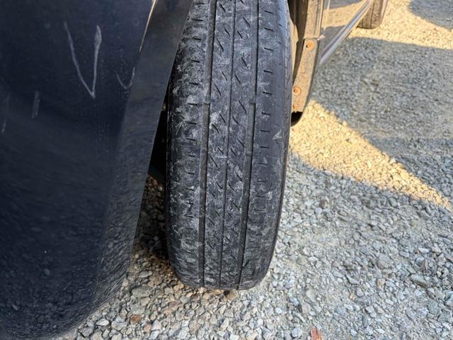 アルトラパン Ｘ　ＴＶ　スマートキー　電動格納ミラー　ベンチシート　ＣＶＴ　盗難防止システム　ＡＢＳ　ＣＤ　ＤＶＤ再生　ＵＳＢ　アルミホイール　衝突安全ボディ　エアコン　パワーステアリング　パワーウィンドウ（27枚目）