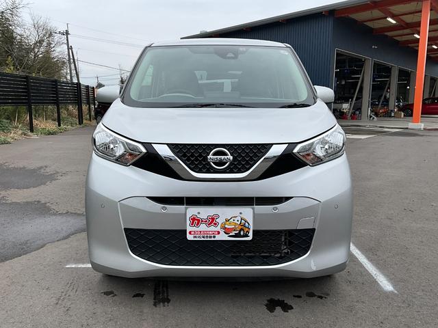 デイズ S 保証12ヵ月・走行無制限 ETC バックカメラ ナビ TV クリアランスソナー 衝突被害軽減システム オートライト キーレスエントリー アイドリングストップ 電動格納ミラー ベンチシート CVT(13枚目)