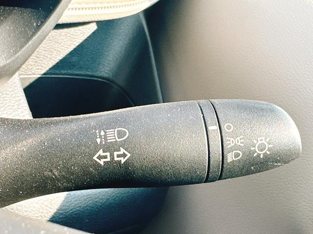 デイズ  B キーレスエントリー アイドリングストップ 電動格納ミラー ベンチシート CVT ESC CD ミュージックプレイヤー接続可 エアコン パワーステアリング(8枚目)