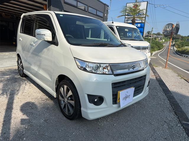 ワゴンＲスティングレー Ｔ　Ｔターボ、ＨＩＤ　スマートキー　電動格納ミラーベンチシート　ＣＶＴ　盗難防止システム　ＡＢＳ　ＣＤ　　アルミホイール　衝突安全ボディ　エアコン　パワーステアリング　パワーウィンドウ（13枚目）