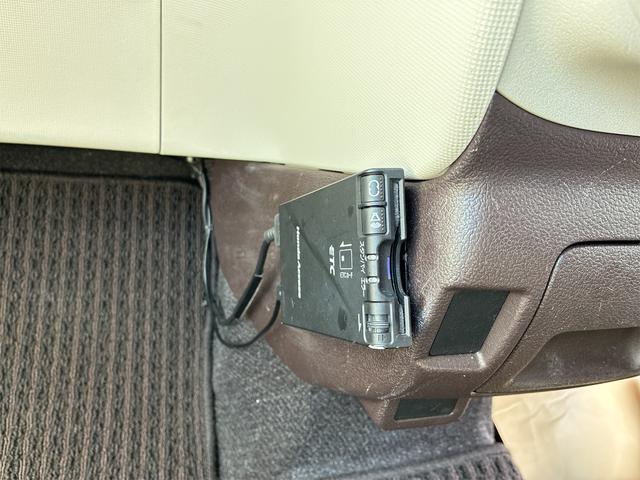 ポルテ F 助手席回転シート ドライブレコーダー ETC バックカメラ ナビ TV レーンアシスト 衝突被害軽減システム 電動スライドドア スマートキー 電動格納ミラー オートマチック(7枚目)