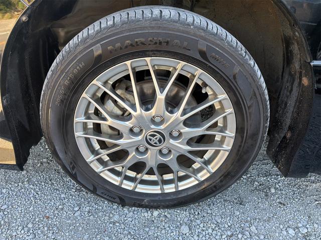 TOYOTA NOAH HYBRID SI WxB III