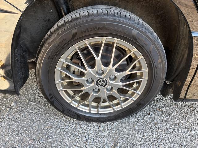 TOYOTA NOAH HYBRID SI WxB III