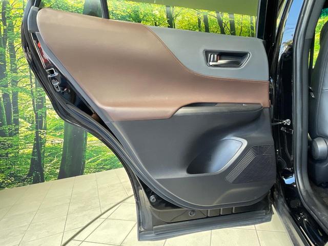 ハリアーハイブリッド Ｚ　純正１２．３型ナビ　バックカメラ　ＪＢＬサウンドシステム　トヨタセーフティセンス　レーダークルーズ　禁煙車　合皮シート　ドラレコ　スマートキー　ＬＥＤヘッド　ＥＴＣ　オートマチックハイビーム（53枚目）