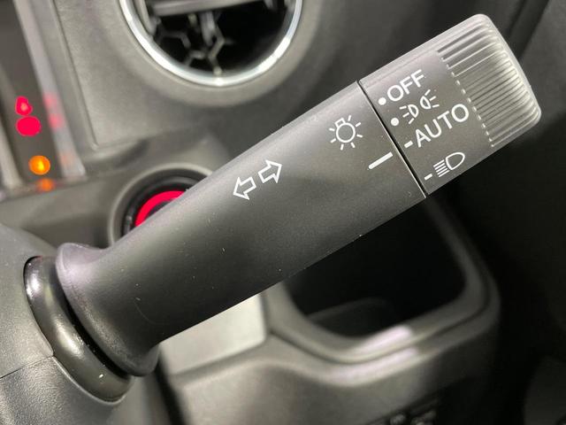 Ｎ－ＢＯＸカスタム ベースグレード　両側電動ドア　ホンダセンシング　アダプティブクルーズ　ＬＥＤヘッド　クリアランスソナー　レーンキープ　スマートキー　オートエアコン　オートマチックハイビーム　誤発進抑制機能　先行車発進お知らせ（41枚目）
