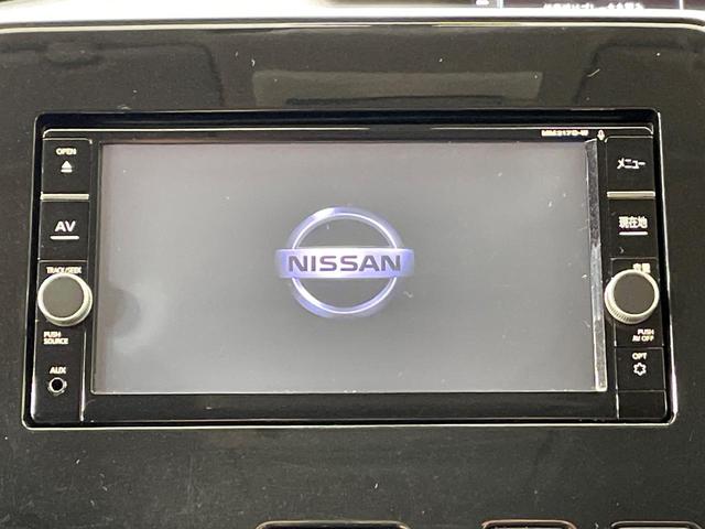 セレナ ハイウェイスター　純正ＳＤナビ　後席モニター　両側電動ドア　バックカメラ　衝突被害軽減システム　禁煙車　ドラレコ　コーナーセンサー　スマートキー　ＥＴＣ　クルコン　オートライト　オートエアコン　純正１６インチアルミ（4枚目）