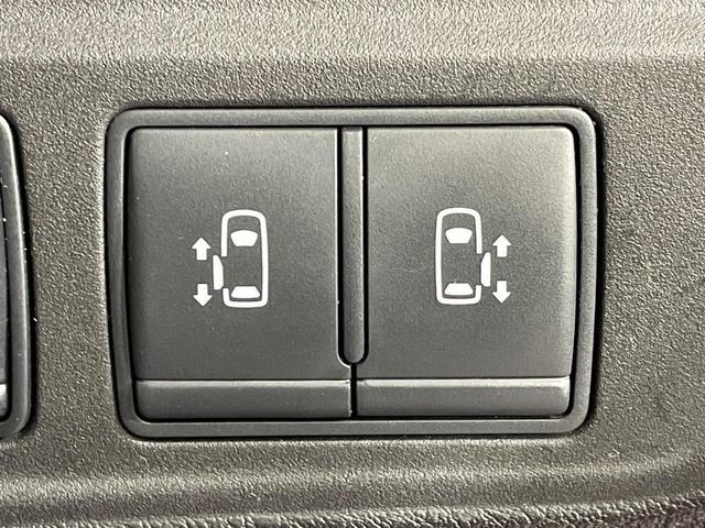 セレナ ハイウェイスター　純正ＳＤナビ　後席モニター　両側電動ドア　バックカメラ　衝突被害軽減システム　禁煙車　ドラレコ　コーナーセンサー　スマートキー　ＥＴＣ　クルコン　オートライト　オートエアコン　純正１６インチアルミ（6枚目）
