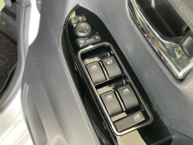 タント カスタムＸスタイルセレクション　両側電動ドア　純正９型ナビ　全周囲カメラ　衝突軽減装置　禁煙車　ハーフレザーシート　前席シートヒーター　ドラレコ　コーナーセンサー　スマートキー　ＬＥＤヘッド　ＥＴＣ　オートハイビーム　オートライト（56枚目）