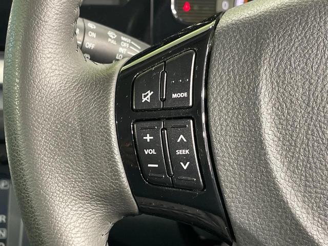 ＭＲワゴン １０ｔｈアニバーサリー　リミテッド　禁煙車　スマートキー　ＨＩＤヘッド　ＥＴＣ　オートライト　オートエアコン　純正１４インチアルミ　ＣＤ再生　革巻きステアリング　ステアリングスイッチ　横滑防止装置　電動格納ミラー　後席格納（7枚目）