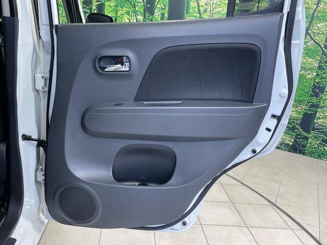 ＭＲワゴン １０ｔｈアニバーサリー　リミテッド　禁煙車　スマートキー　ＨＩＤヘッド　ＥＴＣ　オートライト　オートエアコン　純正１４インチアルミ　ＣＤ再生　革巻きステアリング　ステアリングスイッチ　横滑防止装置　電動格納ミラー　後席格納（40枚目）