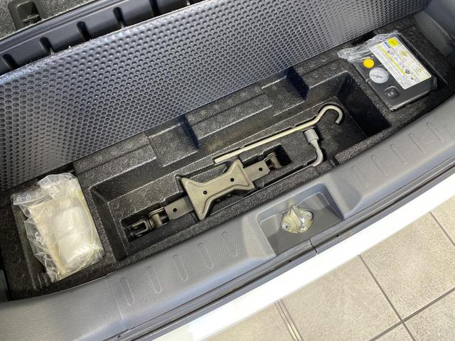 ＭＲワゴン １０ｔｈアニバーサリー　リミテッド　禁煙車　スマートキー　ＨＩＤヘッド　ＥＴＣ　オートライト　オートエアコン　純正１４インチアルミ　ＣＤ再生　革巻きステアリング　ステアリングスイッチ　横滑防止装置　電動格納ミラー　後席格納（45枚目）