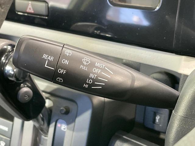 ＭＲワゴン １０ｔｈアニバーサリー　リミテッド　禁煙車　スマートキー　ＨＩＤヘッド　ＥＴＣ　オートライト　オートエアコン　純正１４インチアルミ　ＣＤ再生　革巻きステアリング　ステアリングスイッチ　横滑防止装置　電動格納ミラー　後席格納（46枚目）