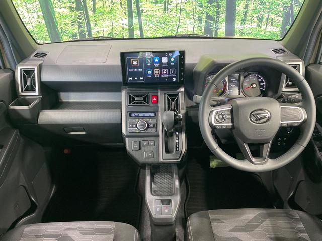 タフト Ｇ　ダーククロムベンチャー　ガラスルーフ　バックカメラ　メーカー９型ディスプレイオーディオ　衝突軽減装置　禁煙車　前席シートヒーター　ドラレコ　コーナーセンサー　スマートキー　ＬＥＤヘッド　ルーフレール　オートハイビーム（2枚目）