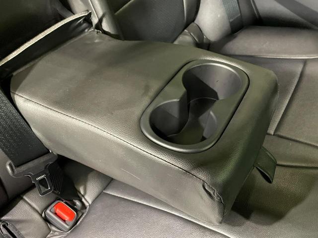 カローラツーリング ハイブリッド　ダブルバイビー　純正１０．５型ナビ　バックカメラ　衝突被害軽減システム　レーダークルーズ　禁煙車　スマートキー　ＬＥＤヘッド　ＥＴＣ２．０　オートハイビーム　車線逸脱警報　オートライト　オートエアコン（58枚目）