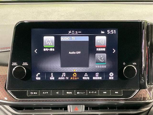 オーラ ニスモ　フルエアロ　メーカー９型ナビ　全周囲カメラ　衝突軽減装置　プロパイロット　禁煙車　前席シートヒーター　ハーフレザーシート　ドラレコ　コーナーセンサー　スマートキー　ＬＥＤヘッド　ＥＴＣ　車線逸脱警報（4枚目）