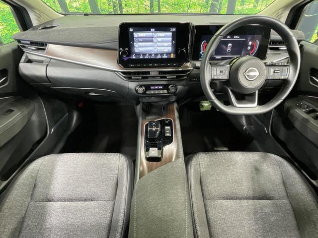 オーラ Ｇ　純正９型ナビ　全周囲カメラ　ＢＯＳＥサウンド　衝突軽減装置　レーダークルーズ　ハーフレザーシート　ドラレコ　コーナーセンサー　スマートキー　ＬＥＤヘッド　ＥＴＣ　オートハイビーム　車線逸脱警報（2枚目）
