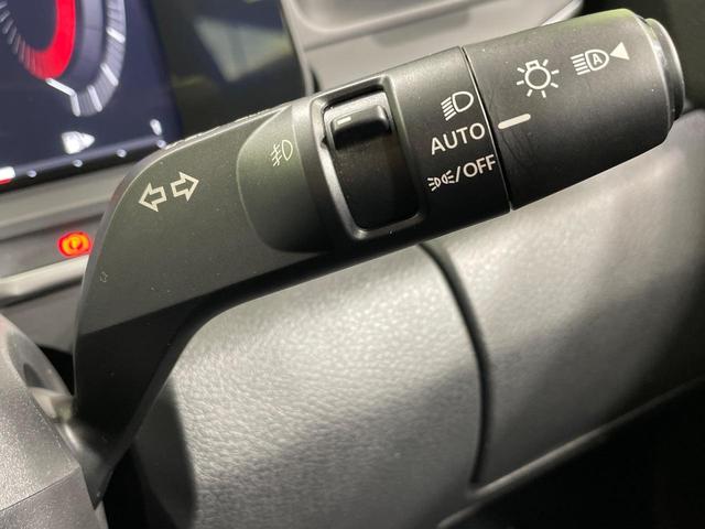 オーラ Ｇ　純正９型ナビ　全周囲カメラ　ＢＯＳＥサウンド　衝突軽減装置　レーダークルーズ　ハーフレザーシート　ドラレコ　コーナーセンサー　スマートキー　ＬＥＤヘッド　ＥＴＣ　オートハイビーム　車線逸脱警報（38枚目）