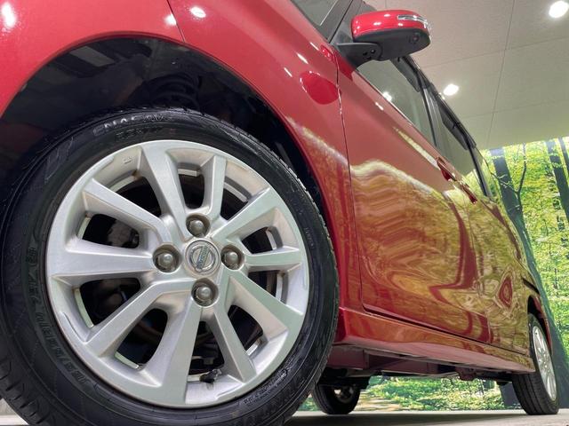 デイズルークス ハイウェイスター　Ｘ　電動スライドドア　全周囲カメラ　衝突軽減装置　禁煙車　スマートキー　ＨＩＤヘッド　オートエアコン　純正１４インチアルミ　ＣＤ　革巻きステアリング　フォグライト　電動格納ミラー　後席格納（11枚目）