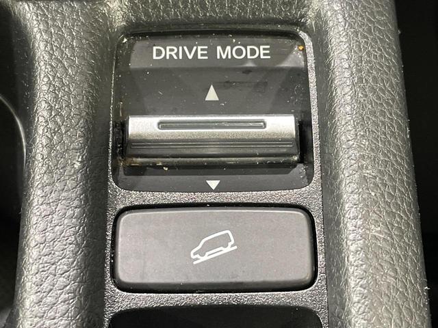 ヴェゼル e:HEV Z 全周囲カメラ 衝突被害軽減システム レーダークルーズ 電動リアゲート ハーフレザーシート コーナーセンサー スマートキー LEDヘッド ETC2.0 オートハイビーム 車線逸脱警報 オートライト(51枚目)