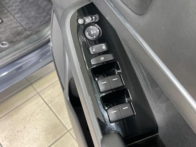 ヴェゼル e:HEV Z 全周囲カメラ 衝突被害軽減システム レーダークルーズ 電動リアゲート ハーフレザーシート コーナーセンサー スマートキー LEDヘッド ETC2.0 オートハイビーム 車線逸脱警報 オートライト(58枚目)