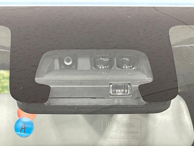 ワゴンR ハイブリッドFX 衝突被害軽減システム シートヒーター ドラレコ コーナーセンサー スマートキー オートハイビーム 車線逸脱警報 オートライト オートエアコン CD(5枚目)