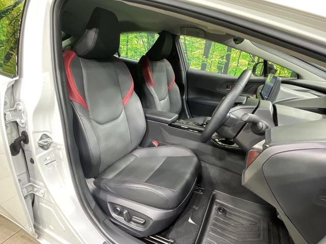 プリウス Ｚ　純正１２インチナビ　全周囲カメラ　衝突被害軽減システム　レーダークルーズ　禁煙車　前席シートエアコン　コーナーセンサー　スマートキー　ＬＥＤヘッドライト　ＥＴＣ２．０　オートハイビーム（8枚目）