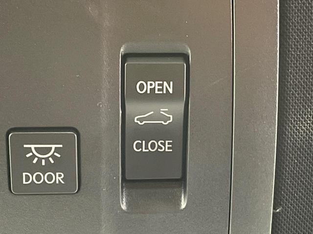 NX NX200t Fスポーツ ターボ サンルーフ 純正SDナビ 全周囲カメラ 衝突軽減 100V電源 レーダークルーズ 禁煙車 電動リアゲート レザーシート 前席シートエアコン 前席パワーシート ドラレコ ETC コーナーセンサー(60枚目)