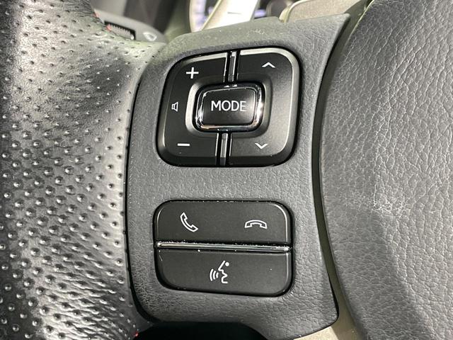 NX NX200t Fスポーツ ターボ サンルーフ 純正SDナビ 全周囲カメラ 衝突軽減 100V電源 レーダークルーズ 禁煙車 電動リアゲート レザーシート 前席シートエアコン 前席パワーシート ドラレコ ETC コーナーセンサー(63枚目)